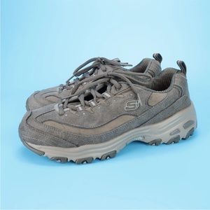 Skechers D’Lites 13085 Taupe Lace Up Athletic Sneakers Shoes Women’s Size 8.5